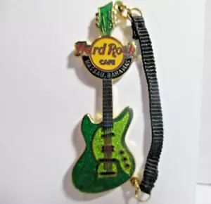 Hard Rock Cafe Nassau Bahamas Enamel Metal Brooch/Pin Guitar with Strap - Picture 1 of 3
