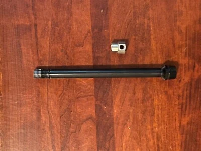 Pitlock Heckspieß für Mountainbike Steckachse Boost 12mm x 148mm - Bild 1 von 2