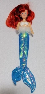 Kleine Meerjungfrau Arielle Puppe 9 Zoll Tyco Disney Schatz pelzig glänzend unten Outfit - Bild 1 von 8