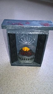 Dolls House Small Grey Cast Iron Fireplace Flaming Fire 1:12 Furniture - Picture 1 of 4