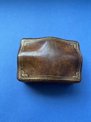 Caja de reloj italiana vintage de cuero mediados de siglo de los años 50 Foto 1 de 4