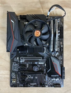 Gigabyte Z390 Gaming i7 9700F@3,0 GHz (4,7)/8 GB di RAM - Foto 1 di 9
