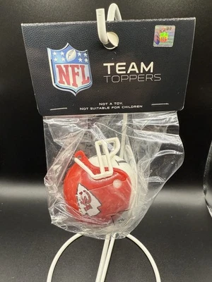 KANSAS CITY CHIEFS CASCO EQUIPO COCHE ANTENA TOPPER NUEVO CON LICENCIA NFL NUEVO EN CAJA Foto 1 de 4