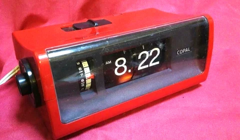 COPAL Flip Clock W/Alarm Function Confirmed Operation Red Rare Very Good Cover