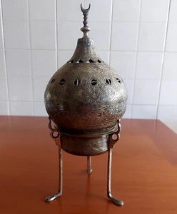 Vecchio e Grande Incensiere Egiziano In Argento Massiccio Titolo 900. Peso 451g. - Foto 1 di 4