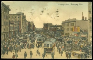PORTAGE AVE. - WINNIPEG, MAN POSTCARD - Picture 1 of 1