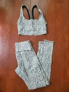 Forever 21 Floral Cotton Workout Set Small - Bild 1 von 5