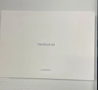 *SOLO EN CAJA* MacBook Air A3113 Apple Caja y papeles Foto 1 de 4