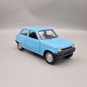 Renault 5 Diecast Model Car 1/34 - New In Box by Welly - Picture 1 of 7