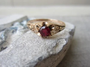 Antique Vintage Victorian Edwardian 14K Yellow Gold & Garnet RING SZ 7.5 - Picture 1 of 10