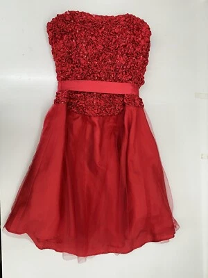 Vestido Steppin Out para mujer talla 7/8 rojo sin tirantes cóctel mini volantes con cinturón Foto 1 de 4