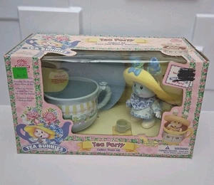 Juego completo de figuras vintage de ramo de iris púrpura taza de té TEA BUNNIES - Imagen 1 de 8
