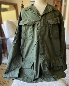 Vintage Vietnam  Authentic MAN'S COAT COMBAT TROPICAL RIP STOP POPLIN OD GREEN - Picture 1 of 11