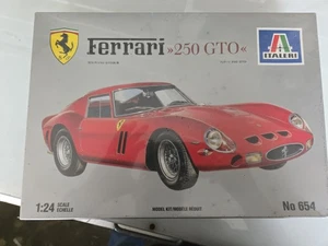 Rare Vintage Italeri Ferrari 250 GTO 1/24 sealed un-opened model kit - Picture 1 of 5