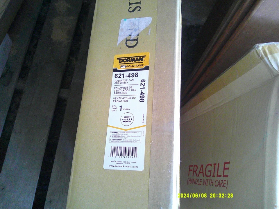 Conjunto de ventilador de refrigeración Dorman 620-498 para algunas aplicaciones de 16-23 Lexus IS300/350 3,5 L. Foto 1 de 1