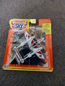 Matchbox Metal Sky-Busters- P-38 Lightning With Landing Mat And Stand New S37 - Picture 1 of 1