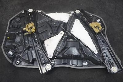 Front Right Passenger Door Window Regulator Motor 51337422880 BMW 740i G11 G12 - Image 1 of 4