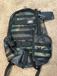 nike camo backpack mens