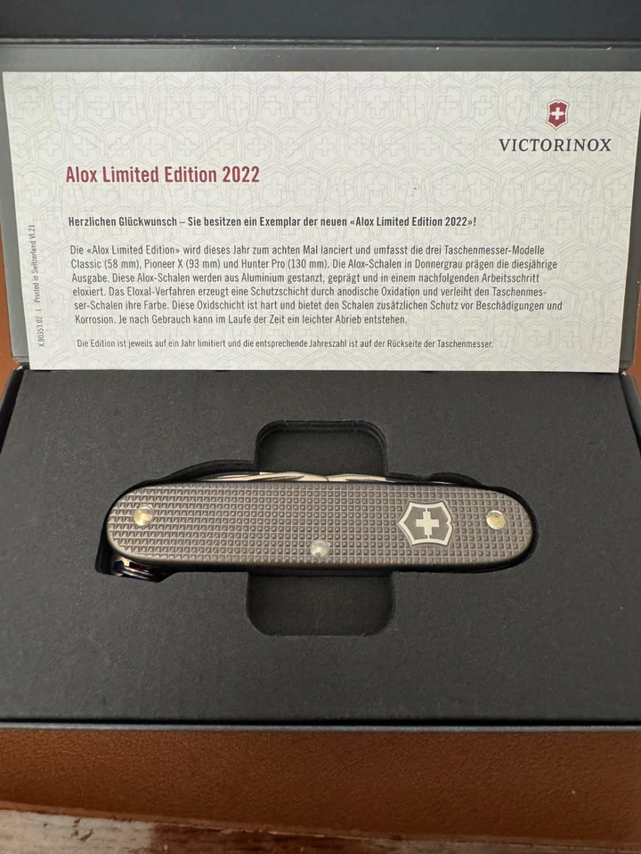 2022 Limited Edition Victorinox Pioneer X Alox Thunder Gray Scales