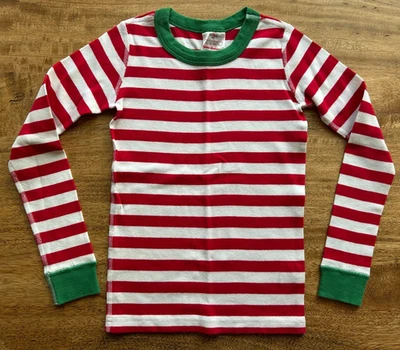 Top Hanna Andersson PJ Talla 130 (8) Usado en Excelente Condición Rayas Rojas y Blancas Algodón Orgánico Foto 1 de 3