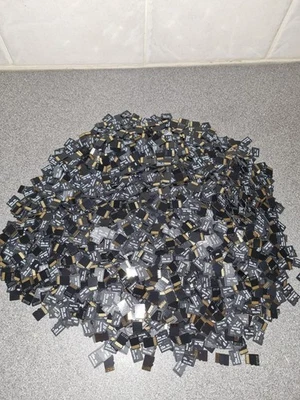 100x UNTESTED SanDisk & Transcend 2GB SD-CARD - JOBLOT AA4070 - Image 1 of 2