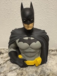 2004 DC Comics Batman Figure Bust Vinyl Coin Piggy Bank Monogram International - Picture 1 of 5