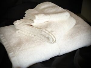 X Large Luxury Hotel Grade 100% Soft Cotton White Towel Set
