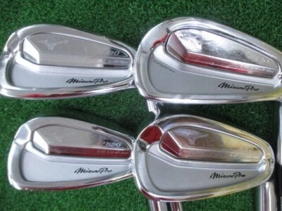 Mizuno Pro 520 Irons #7-9.P(4Clubs)/NSPRO950GH/Flex:SR/Iron set - Image 1 of 4