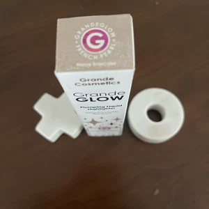 Grande Glow FRENCH PEARL Plumping Liquid Highlighter 0.35oz - Picture 1 of 3