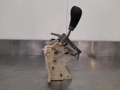 HYUNDAI ILOAD/IMAX GEAR STICK SHIFTER AUTO T/M TQ 11/2007-03/2021 768077 - image 1 of 4