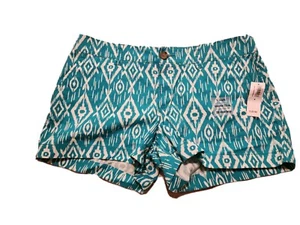 Pantalones Cortos Old Navy Diseño Geométrico Verde y Crema Talla 4 Entrepierna 3" - Imagen 1 de 7