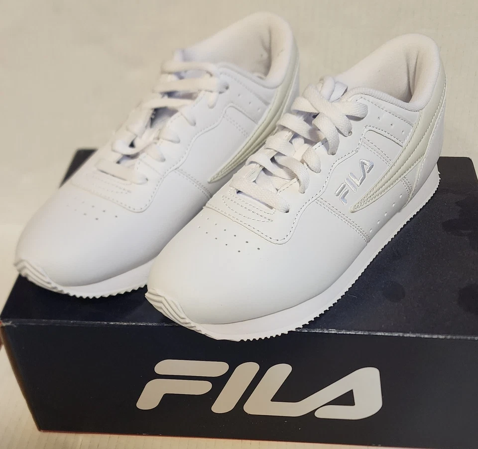 Fila Women's Machu Casual Sneakers Shoes Size 9.5 White