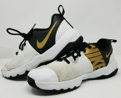NIKE Team Hustle Quick (gs) 922680-007 BLACK-METALLIC GOLD-WHITE Size 7Y - Image 1 of 4