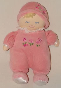 Yangzhou Hengan Plush Pink Baby Doll Embroidered Flower Sleeper Hat Blond - Picture 1 of 2