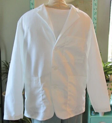 Medline Consultant L/S Lab Coat 3 Pocket 29" Length White Sizes XL to 3X - Image 1 of 4