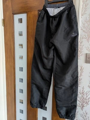 Lonsdale Boys Joggers Age 13 (W 28/30 Elasticated) - Image 1 of 2
