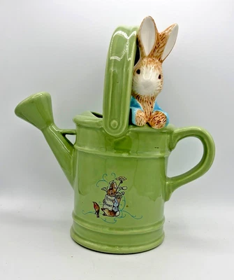 Regadera Peter Rabit, maceta, florero, decoración de mesa Foto 1 de 4