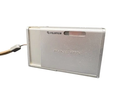 Fujifilm Finepix Z1 Digitalkamera Silber Kompaktkamera Geprüft Händler Vintage - Bild 1 von 4