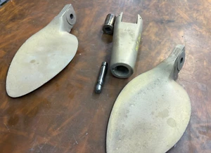 MARTEC/ELIPTEC TWO BLADE FOLDING PROPELLER, LH 18D X 14 P-3 1 1/8" SHAFT... - Picture 1 of 11