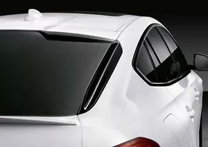 BMW Original M Performance hinten rechts links Heckflossen hochglänzend schwarz 51192460601 - Bild 1 von 2