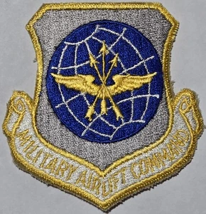 Parche del Comando de Transporte Aéreo Militar (MAC) de la Fuerza Aérea de la USAF COLOR DE COLECCIÓN VUELO 3" - Imagen 1 de 2