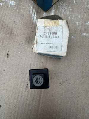Interruttore fendinebbia Nos Classic Talbot Chrysler 13466400 Talbot Sunbeam Horizon ecc - Immagine 1 di 4