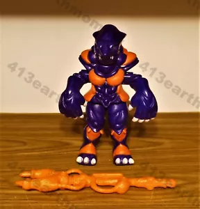 Mighty Morphin Power Ranger "Clawing Dramole" (Complete) - Picture 1 of 3