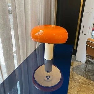 Flos - SNOOPY - Tavolo/Table - arancio / orange - 02\25 NEW STOCK STOCK - Imagen 1 de 6