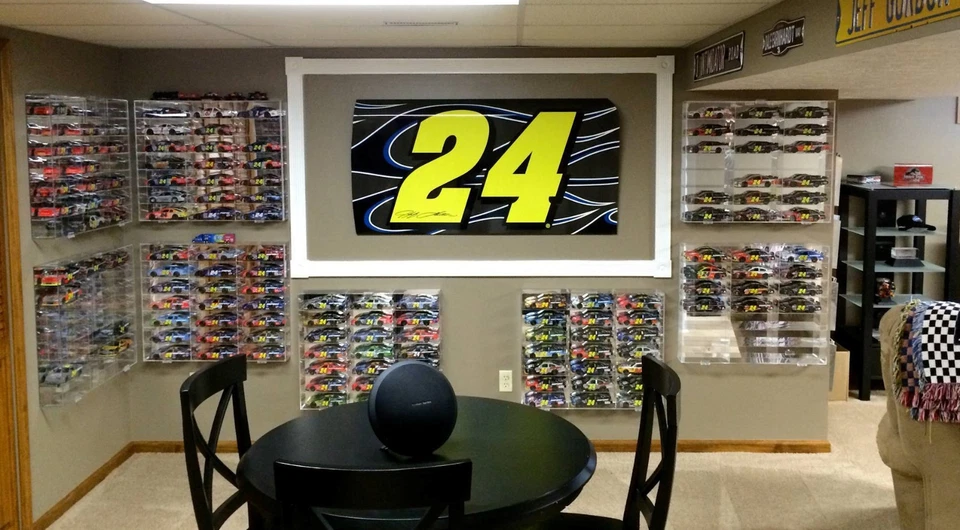 NASCAR 1:24 Diecast Display Case 21 Comp. fits Action - 21 Cars - Image 1 of 4