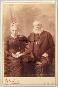 CABINET CARD ELDERLY COUPLE DEBENHAM RYDE ISLE OF WIGHT ANTIQUE PHOTO BOOK