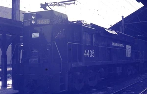 PC Penn Central E-44a 4435 Pintura Fresca Diapositiva Original - Imagen 1 de 1