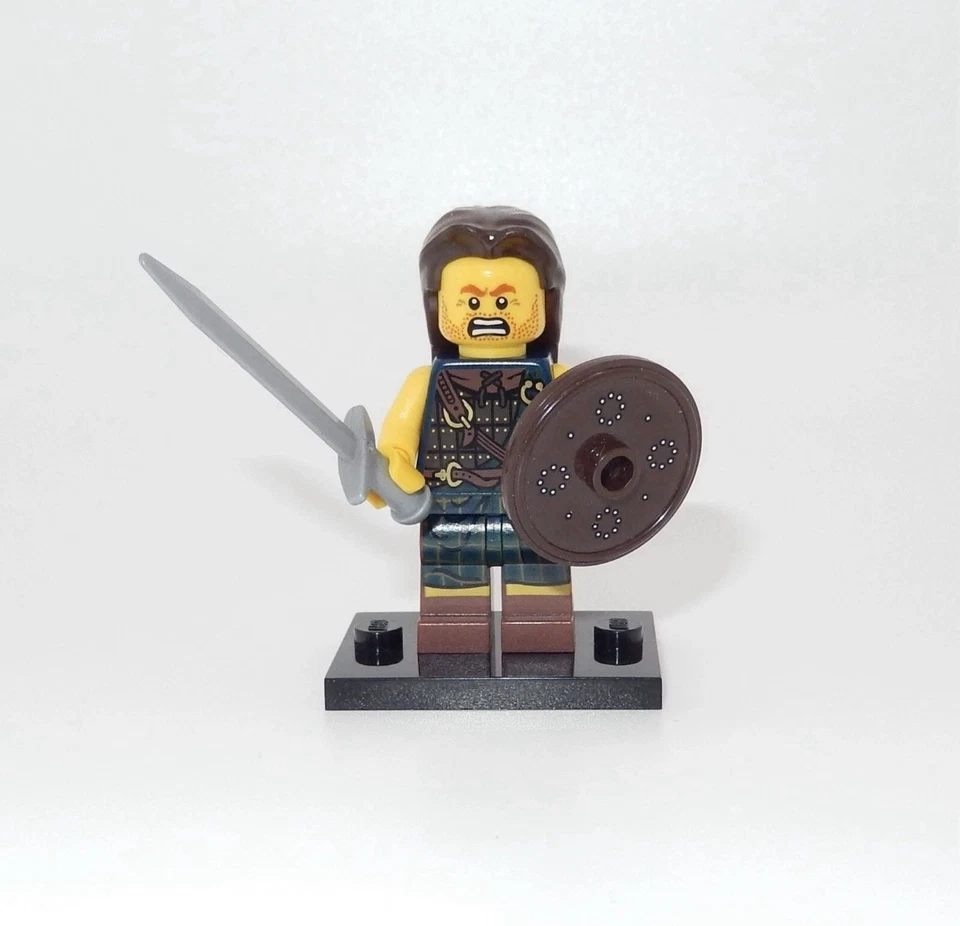 LEGO Highland Battler Minifig with Shield and Sword Series 6 8827 - Image 1 of 1