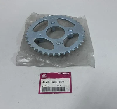 HONDA CT70 TRACK 70 K0 1969 ОКОНЧАТЕЛЬНЫЙ ПРИВОД ЗВЕЗДОЧКИ # 41201-GB2-000 НОВЫЙ (530)IR - Изображение 1 из 4