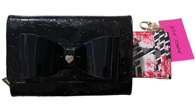 Betsey Johnson GXDANI Bandolera Estuche para Tarjetas Juego de 2 Piezas Negro  Foto 1 de 4